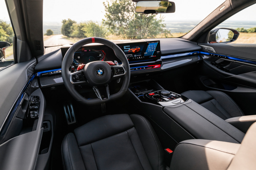 BMW M5 Touring (G99)